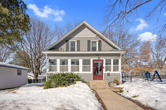 2647 6th Ave E, Saint Paul, MN 55109
