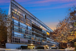 1740 Melrose Ave Unit 703, Seattle, WA 98122