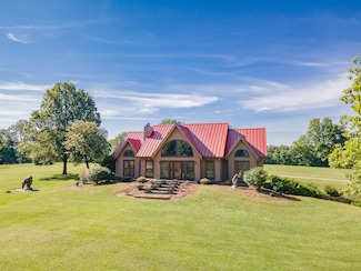 1668 Link Rd, New Johnsonville, TN 37134