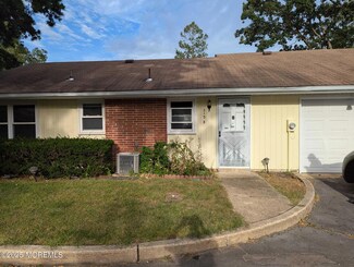 315D Coventry Ct Unit 315D, Lakewood, NJ 08701