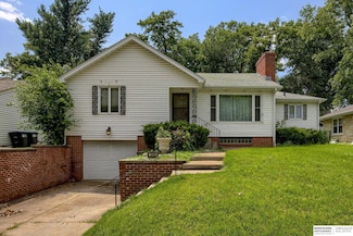 1618 N 59th St, Omaha, NE 68104