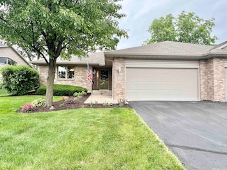 914 High Point Dr, Rockton, IL 61072
