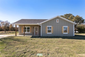 429 Caro Dr, West Tawakoni, TX 75474