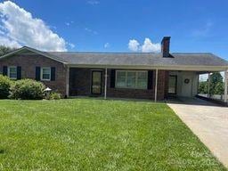2963 Freezer Locker Rd, Hudson, NC 28638