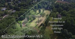 1 Davey Place, Holmdel, NJ 07733
