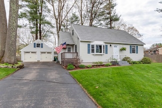 8 Winchester St, Nashua, NH 03063