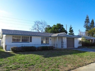 9415 Crabtree Ln, Port Richey, FL 34668
