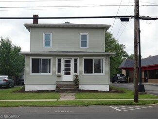 85 S Chestnut St, Jefferson, OH 44047