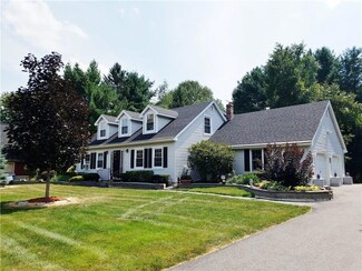 17 Page Place, Orono, ME 04473