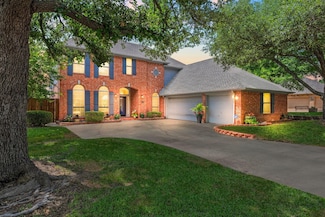 2713 Creek Crossing Dr, McKinney, TX 75070
