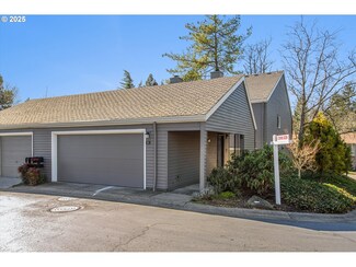 14 Greenridge Ct, Lake Oswego, OR 97035
