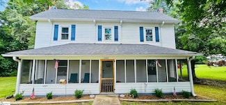 340 W Peachtree St, Woodruff, SC 29388