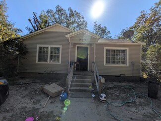 727 Waco St, Camden, AR 71701