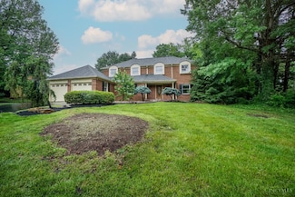 2244 Spinningwheel Ln, Cincinnati, OH 45244