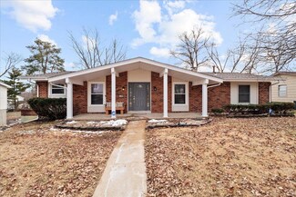 11884 Featherwood Dr, Saint Louis, MO 63146