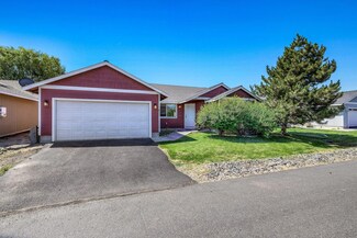 621 SE Scotch Pine Way, Madras, OR 97741
