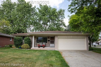 36816 Pepper Ct, Sterling Heights, MI 48312