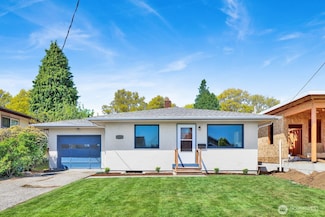 712 Judson St, Lynden, WA 98264