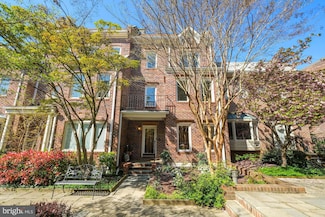 4046 Chancery Ct NW, Washington, DC 20007