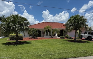 804 SW Santa Barbara Place, Cape Coral, FL 33991