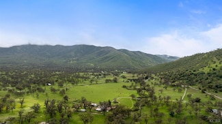 53660 Drive 152, Orosi, CA 93647