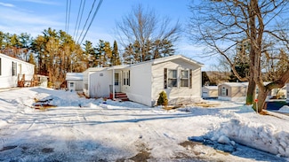 12 Tamarack Dr, Norway, ME 04268