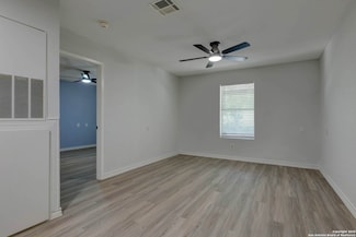 264 Loma Vista St, New Braunfels, TX 78130
