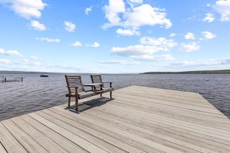 59 Wild Acres Rd, Raymond, ME 04071