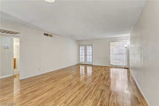 4041 Great Plains Way, Las Vegas, NV 89121