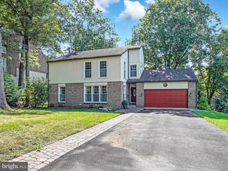 13 Iron Cir, Reading, PA 19607