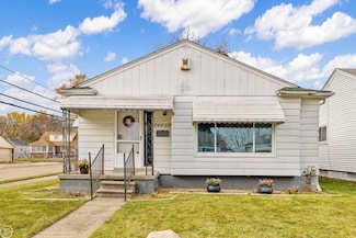 24805 Lambrecht Ave, Eastpointe, MI 48021