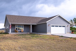 316 Spring St, Townsend, MT 59644