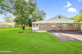5 Chestnut St Unit C, Toms River, NJ 08757
