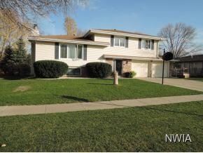 104 Oakmont Dr, South Sioux City, NE 68776