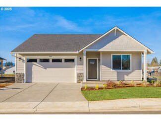 400 S Elm St, Yamhill, OR 97148