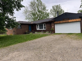 51815 8 Mile Rd, Northville, MI 48167