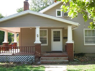 524 S Hardy Ave, Independence, MO 64053