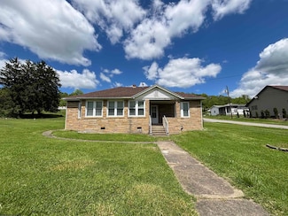 29 Dan St, Hepzibah, WV 26369