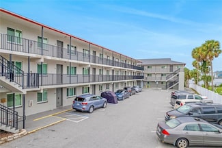 900 S Peninsula Dr Unit 207, Daytona Beach, FL 32118