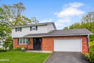 829 Ashcroft Ave, Cresson, PA 16630
