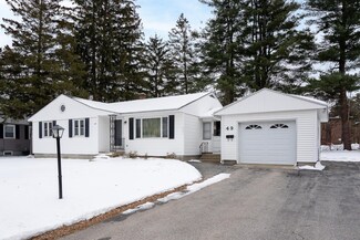 49 Norcross St, Manchester, NH 03109