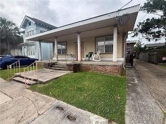 5832 Willow St, New Orleans, LA 70115