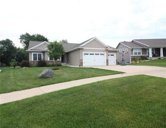 708 Wild Pine Ct, Springville, IA 52336