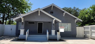 1936 G St, Modesto, CA 95354