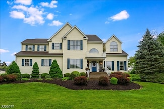 16 Long Hill Rd, Newton, NJ 07860