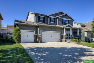 19333 Blaine St, Omaha, NE 68135