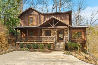 754 Cherokee Dr, Ellijay, GA 30540