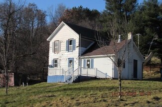 15674 Woodstock Dr, Richland Center, WI 53581