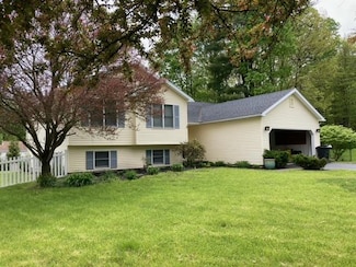 59 Summit St, Corning, NY 14830