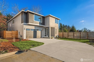 19528 116th Place SE Unit 8, Kent, WA 98031